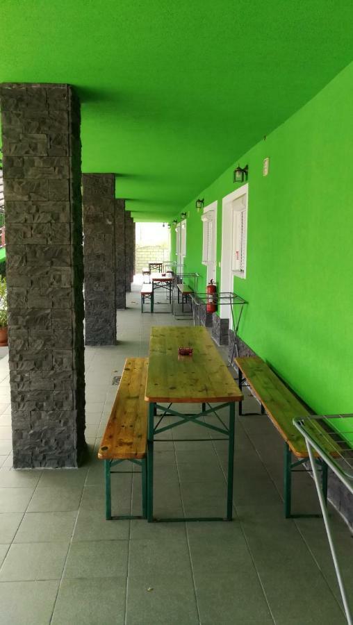 Apartman Taktik Velky Meder Exterior photo